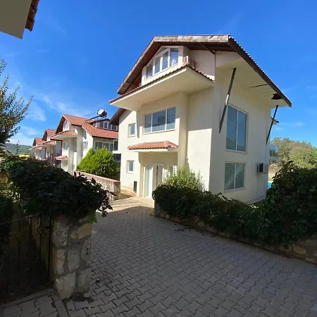 Valley - With Private Pool In Ovacik 别墅